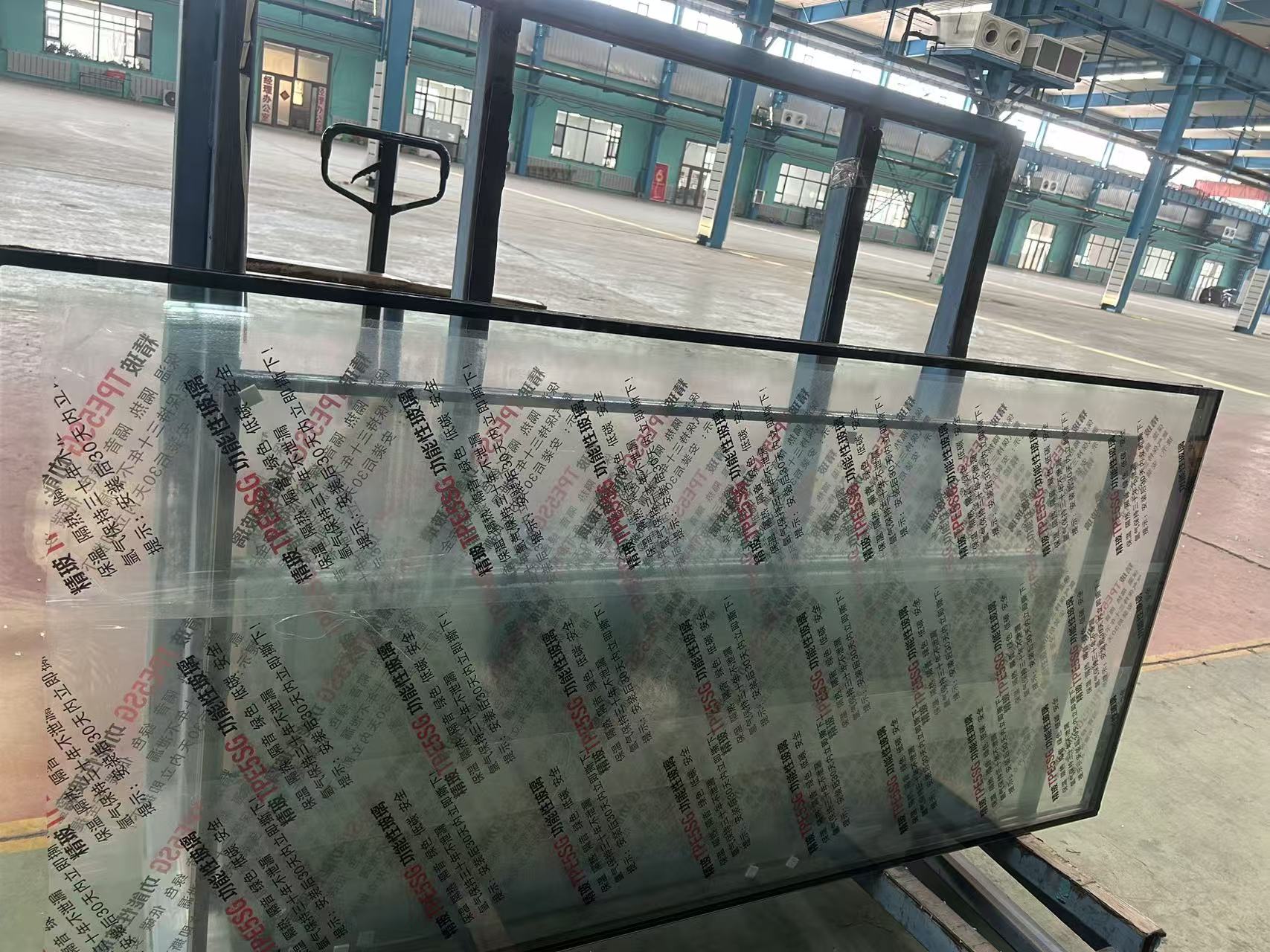 昌江黎族自治县玻璃源头工厂夹层夹丝玻璃 - 价格